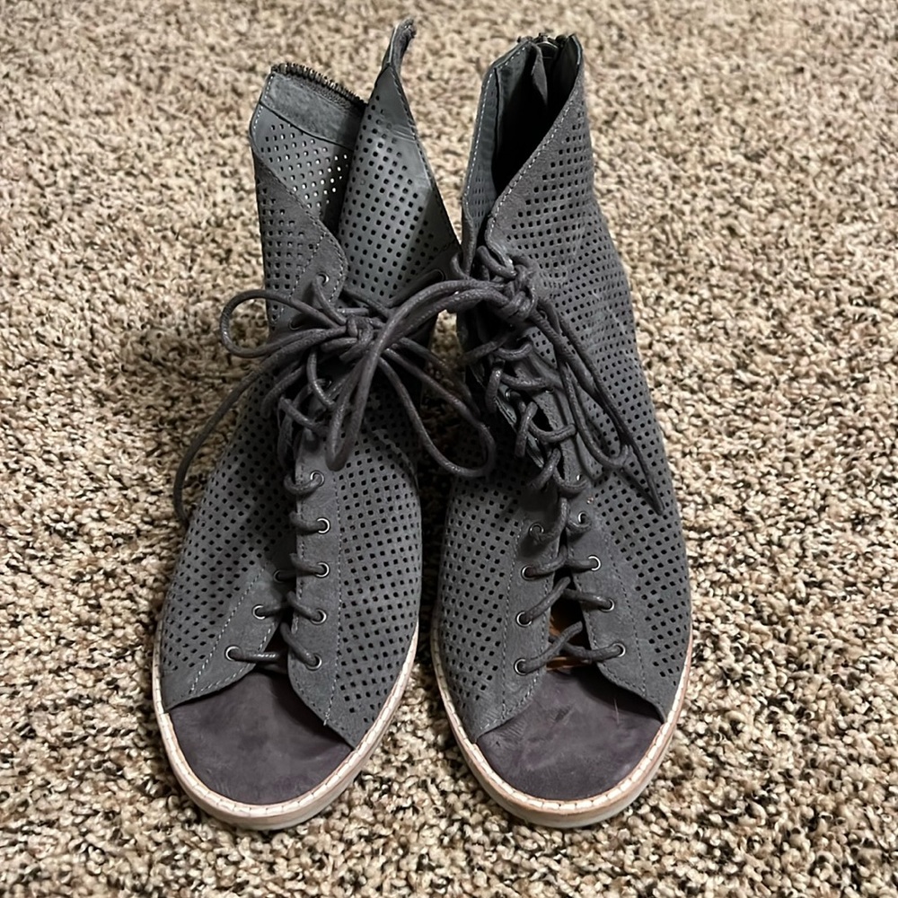 Dolce vita lace up bootie